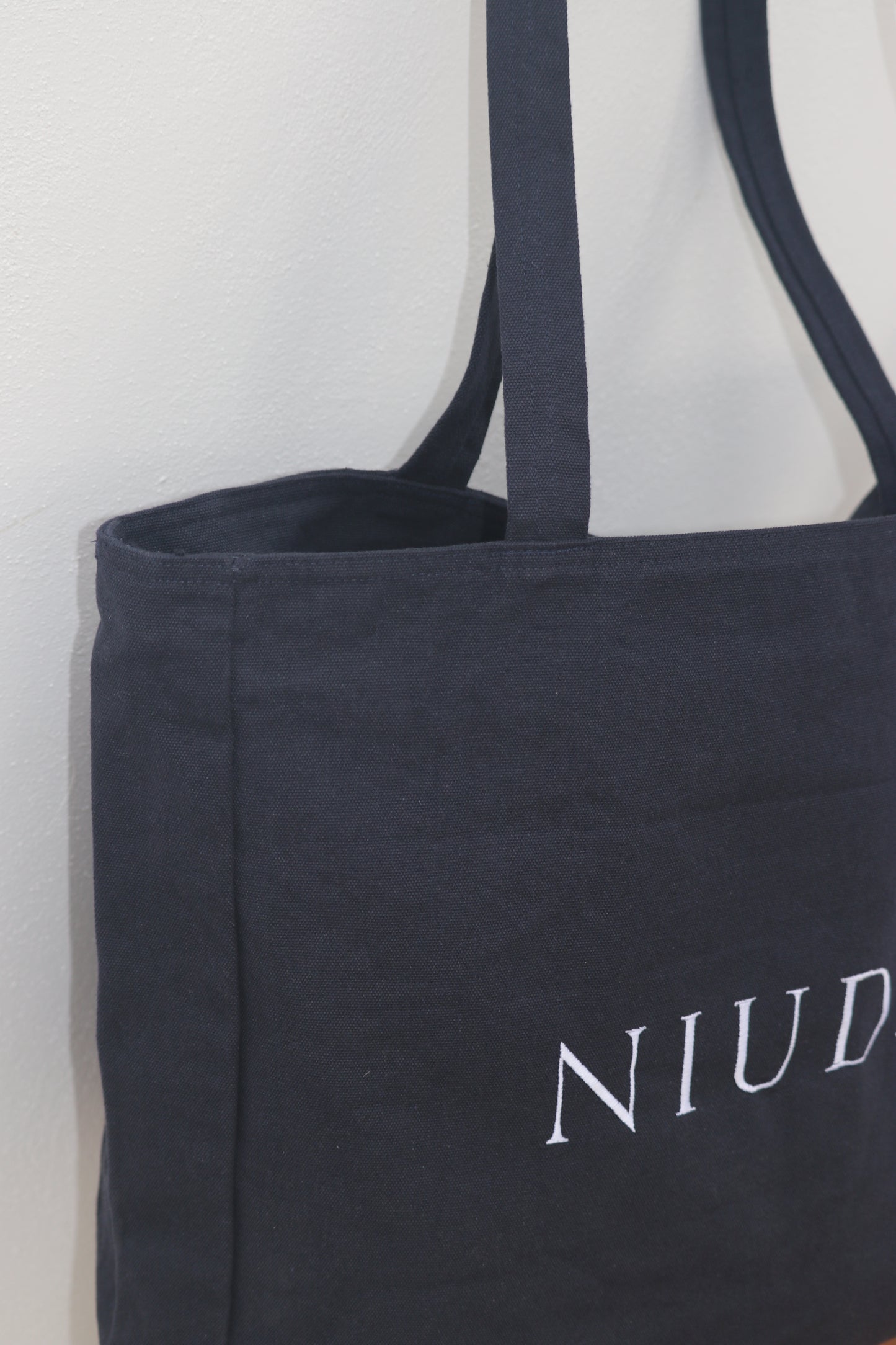 NIUDA Tote Bag